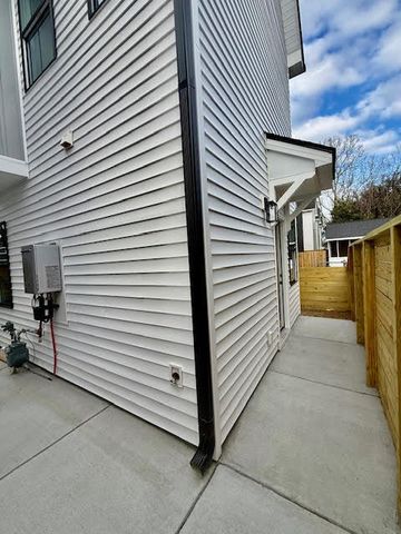 2033 Beech Avenue, North Charleston, SC 29405