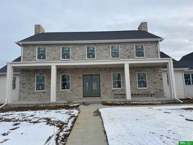 22569 Crestline Circle, Gretna, NE 68028