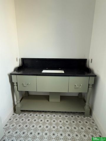 22569 Crestline Circle, Gretna, NE 68028