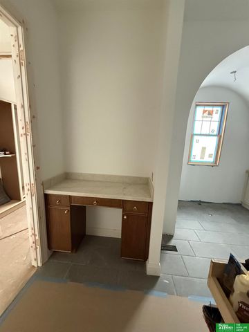 22569 Crestline Circle, Gretna, NE 68028