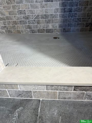 22569 Crestline Circle, Gretna, NE 68028