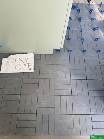 22569 Crestline Circle, Gretna, NE 68028