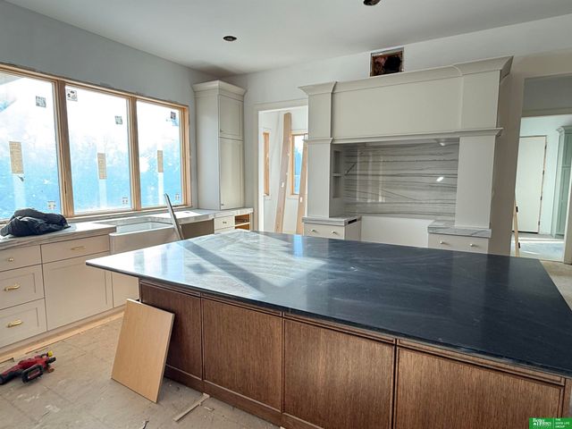 22569 Crestline Circle, Gretna, NE 68028