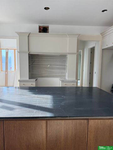 22569 Crestline Circle, Gretna, NE 68028