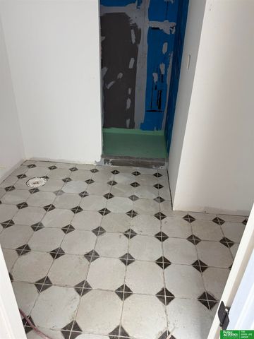 22569 Crestline Circle, Gretna, NE 68028