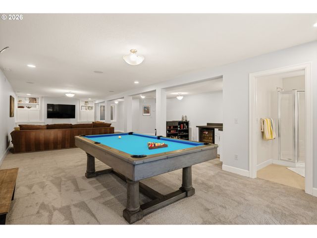 626 Sw COMUS Ct, Portland, OR 97219