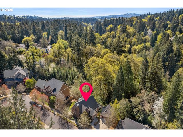 626 Sw COMUS Ct, Portland, OR 97219