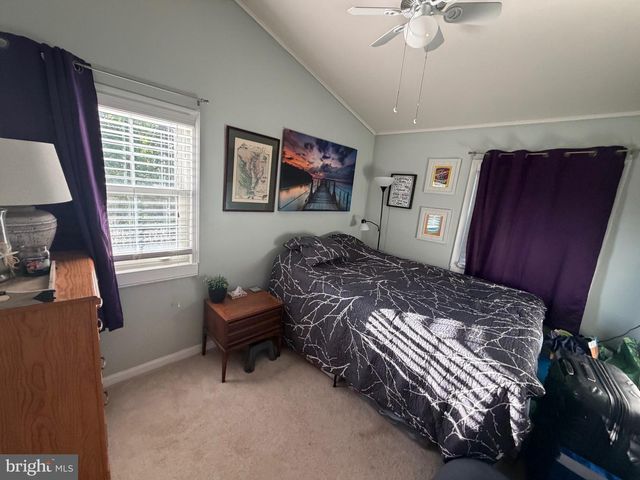 1223 PINE AVE, Edgewater, MD 21037