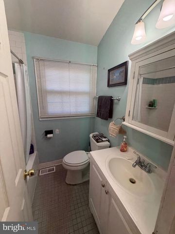 1223 PINE AVE, Edgewater, MD 21037