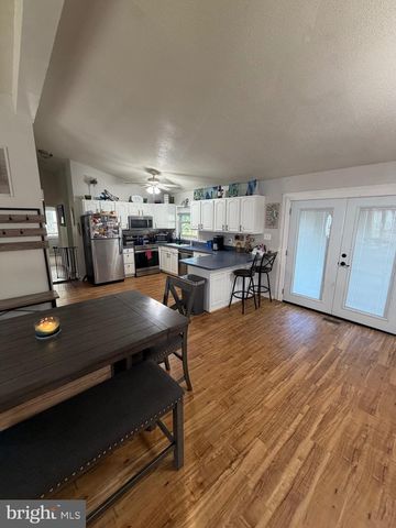 1223 PINE AVE, Edgewater, MD 21037