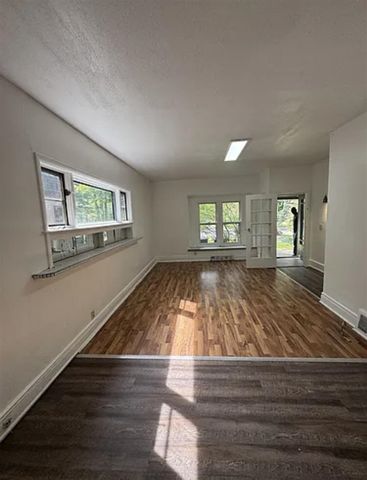 418-420 Elm Street, Kalamazoo, MI 49007
