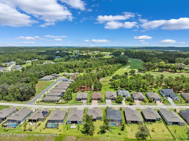 5005 Southern Valley Loop, Brooksville, FL 34601