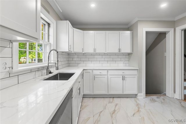 4816 Stornoway Dr, Ampthill, VA 23234