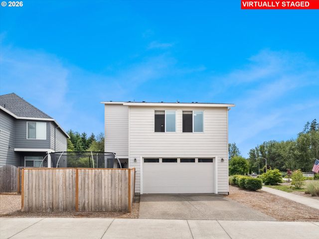 841 S 26TH Ave, Cornelius, OR 97113