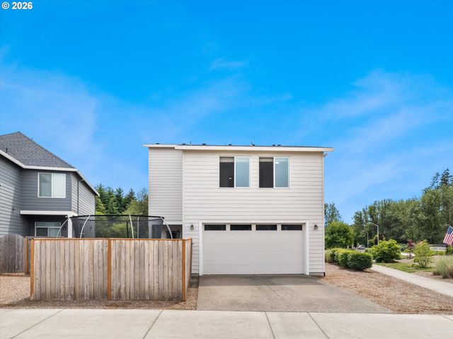 841 S 26TH Ave, Cornelius, OR 97113