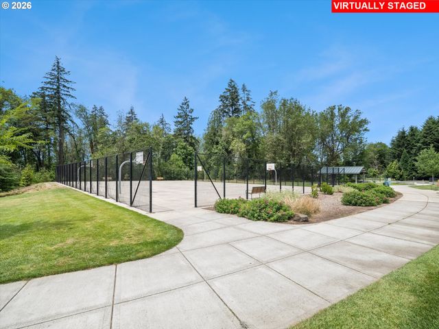 841 S 26TH Ave, Cornelius, OR 97113