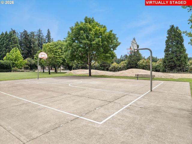 841 S 26TH Ave, Cornelius, OR 97113