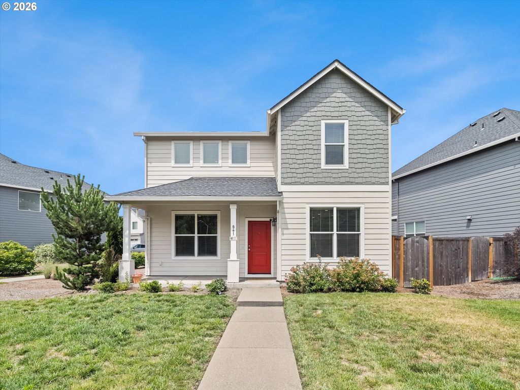 841 S 26TH Ave, Cornelius, OR 97113
