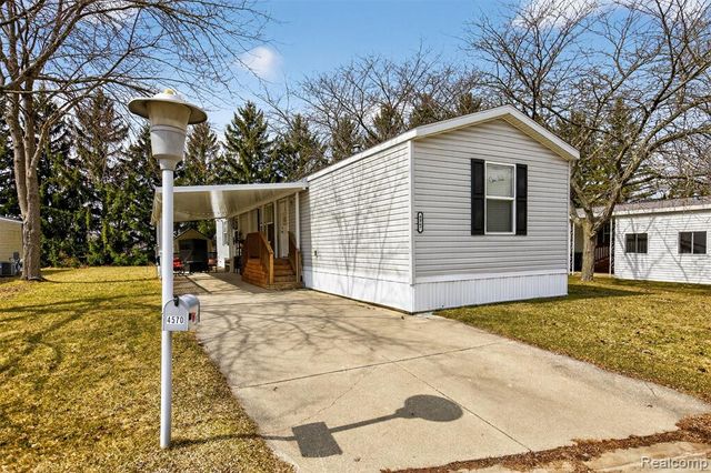 4567 Ashwood, Saginaw, MI 48603