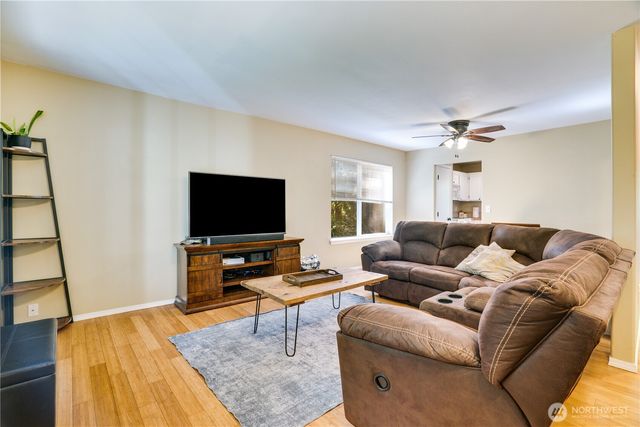 22316 Greenfield Court SE, Yelm, WA 98597