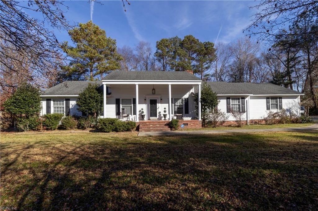 25461 Woodland Park CIR, Courtland, VA 23837