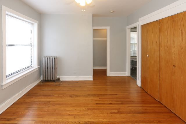 4604 N Beacon Street 1E, Chicago, IL 60640