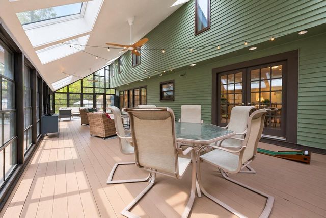 N63W29813 Woodfield COURT, Hartland, WI 53029