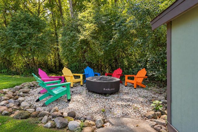 N63W29813 Woodfield COURT, Hartland, WI 53029