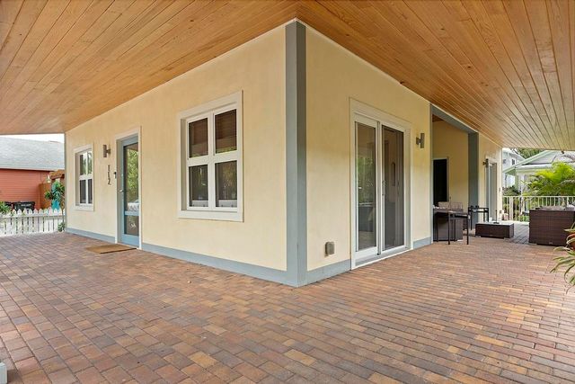 112 S J Street, Lake Worth Beach, FL 33460