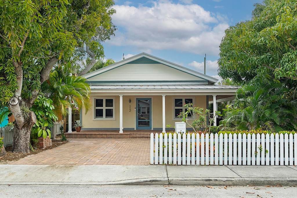 112 S J Street, Lake Worth Beach, FL 33460