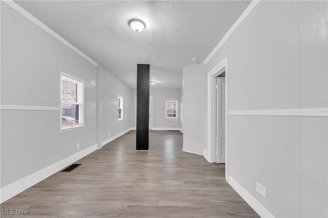 14917 Darwin Avenue, Cleveland, OH 44110