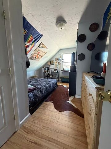 34 Cross St. 34, Waltham, MA 02453