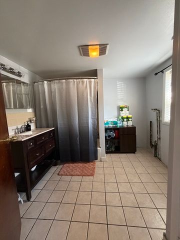 34 Cross St. 34, Waltham, MA 02453