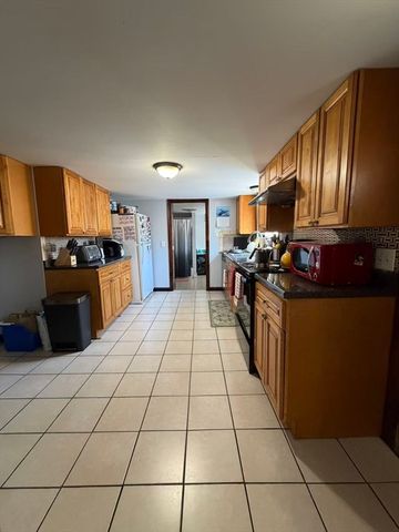 34 Cross St. 34, Waltham, MA 02453