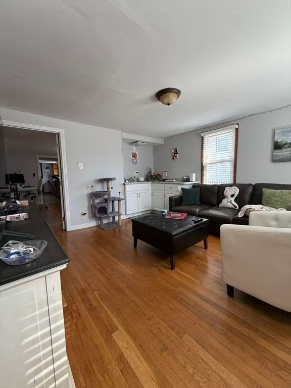 34 Cross St. 34, Waltham, MA 02453