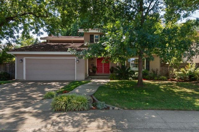5308 Jamiewood Ct, Carmichael, CA 95608