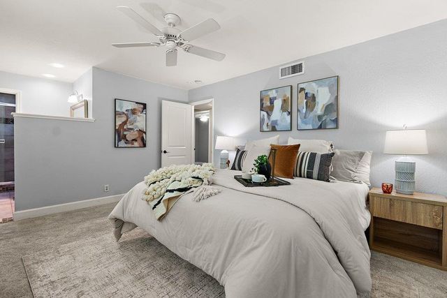 5308 Jamiewood Ct, Carmichael, CA 95608