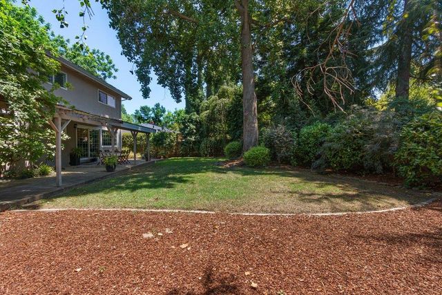 5308 Jamiewood Ct, Carmichael, CA 95608
