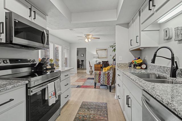 624 Weatherbeaten Pl, Hermitage, TN 37076