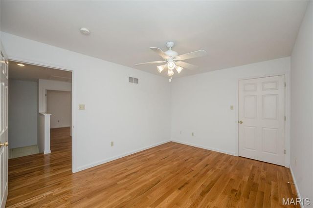 5850 Birchmont Place Drive, St Louis, MO 63129