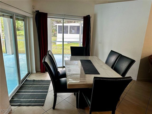 530 7th ST SW, Naples, FL 34117