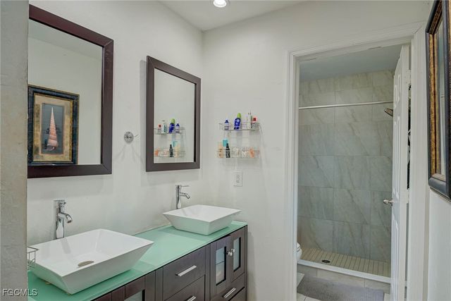 530 7th ST SW, Naples, FL 34117