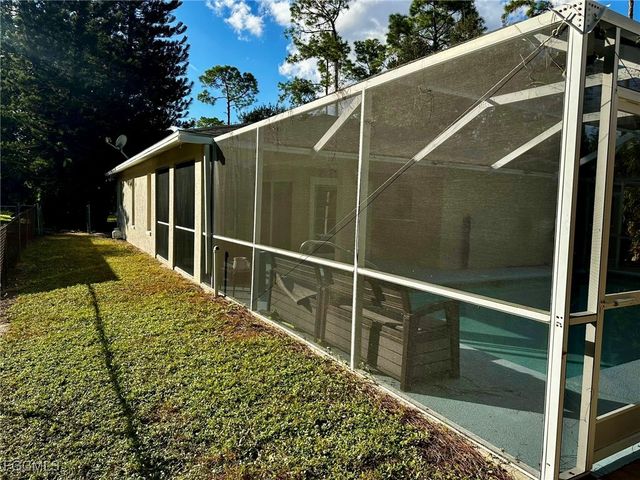 530 7th ST SW, Naples, FL 34117