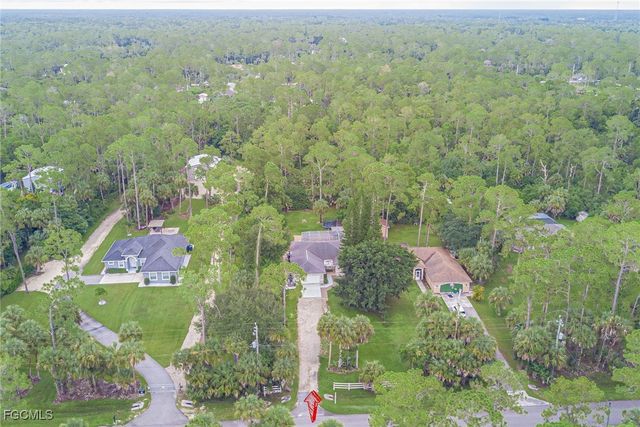 530 7th ST SW, Naples, FL 34117