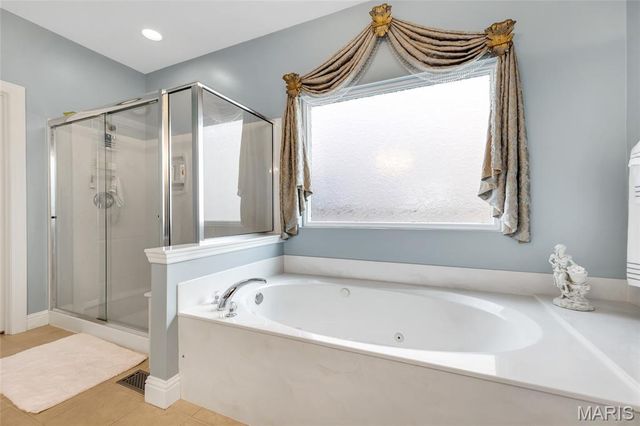 1519 Cattail Way, St Charles, MO 63303