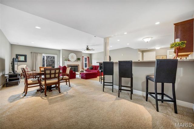 1519 Cattail Way, St Charles, MO 63303