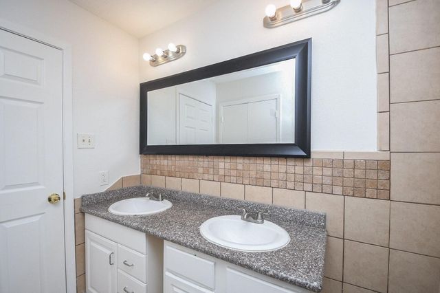 9231 Homeland Drive, Houston, TX 77083