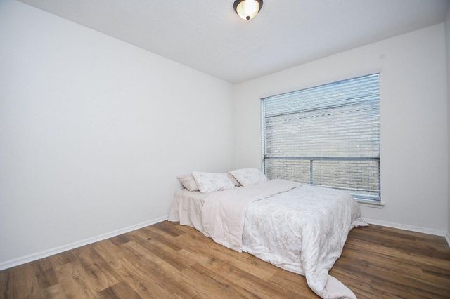 9231 Homeland Drive, Houston, TX 77083
