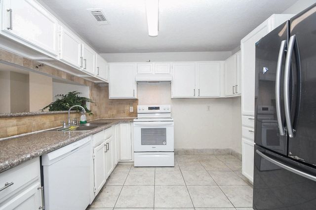 9231 Homeland Drive, Houston, TX 77083