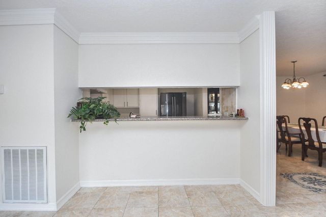 9231 Homeland Drive, Houston, TX 77083